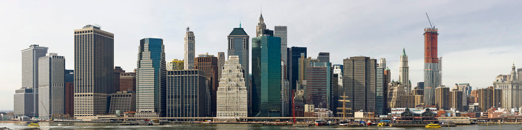 LOWER MANHATTAN CITYSCAPE