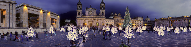 BOLIVAR SQUARE AT CHRISTMAS TIME