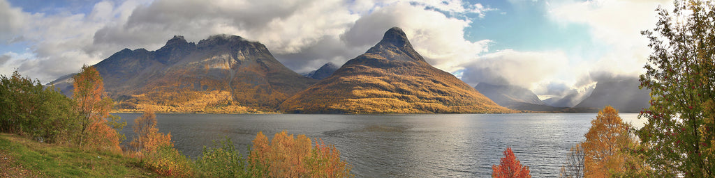 FALL LAKE PANORAMIC