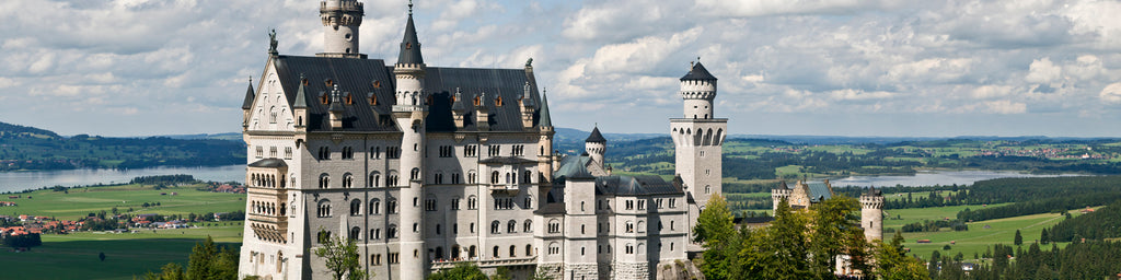 NEUSCHWANSTEIN CASTLE