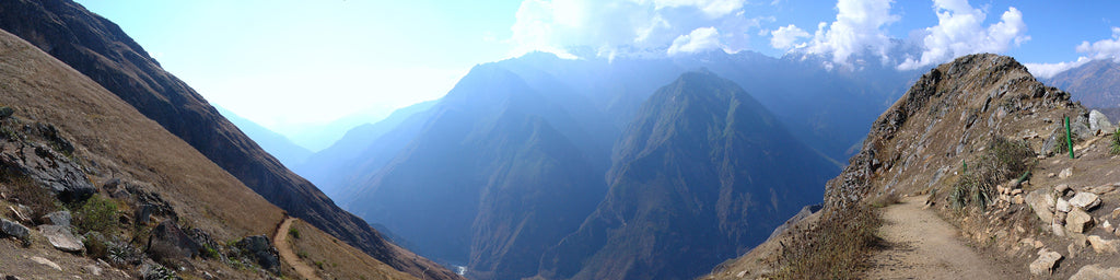 INCAN RUINS TRAIL, CHOQUEQUIRAO, PERU