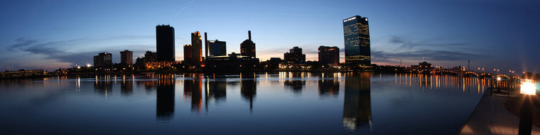 SKYLINE OF TOLEDO, OHIO