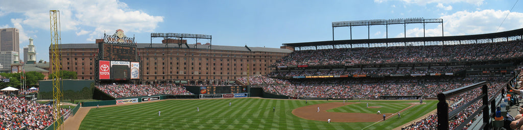 CAMDEN YARDS, MARYLAND